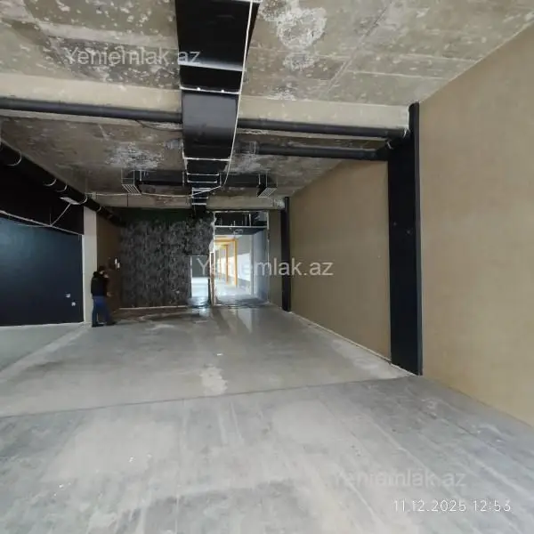 12 000 AZN - 800 m² Obyekt / Ofis Kirayə (aylıq), Nəsimi, Bakı