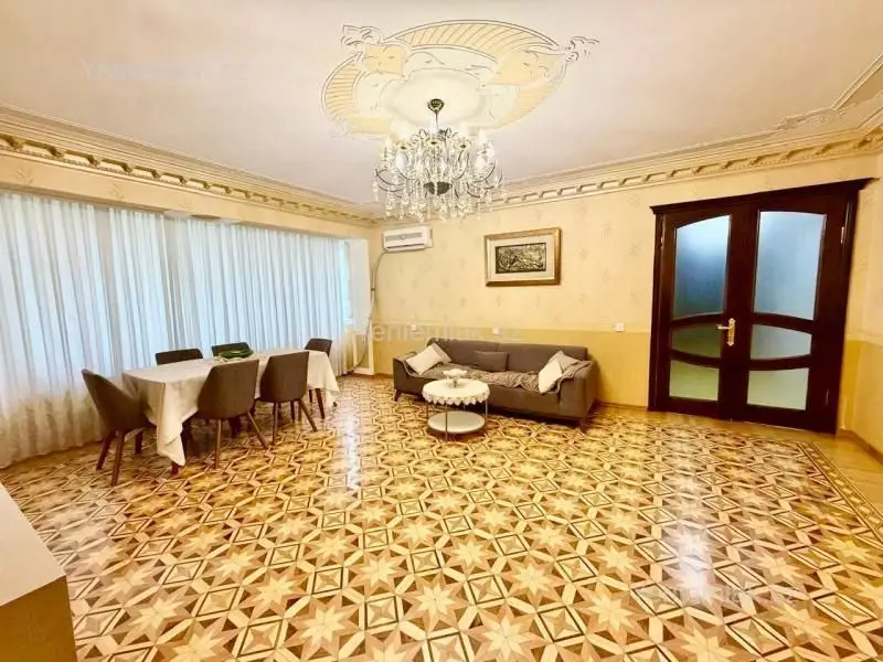 385 000 AZN - 4 otaqlı mənzil Satılır, Yasamal qəs., Yasamal, Bakı