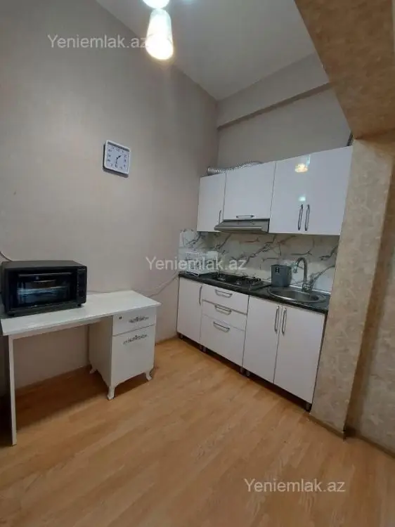 1 000 AZN - 3 otaqlı mənzil Kirayə (aylıq), Nərimanov, Bakı