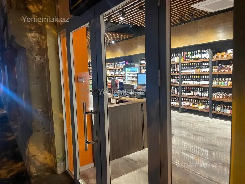 3 000 AZN - 90 m² Obyekt / Ofis Kirayə (aylıq), Nəsimi, Bakı