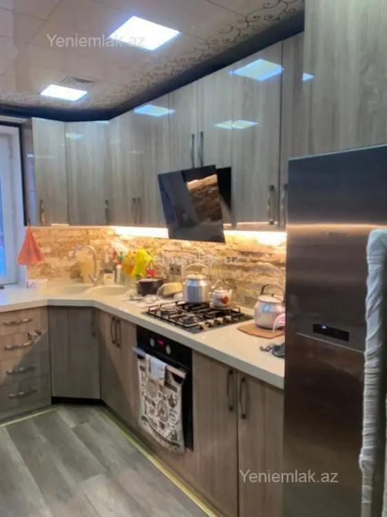 240 000 AZN - 5 otaqlı mənzil Satılır, Qaraçuxur qəs., Suraxanı, Bakı