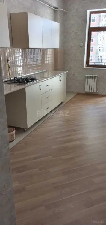 268 000 AZN - 3 otaqlı mənzil Satılır, Bayıl qəs., Salyan