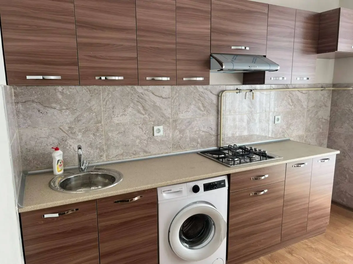 700 AZN - 2 otaqlı mənzil Kirayə (aylıq), Yasamal qəs., Abşeron