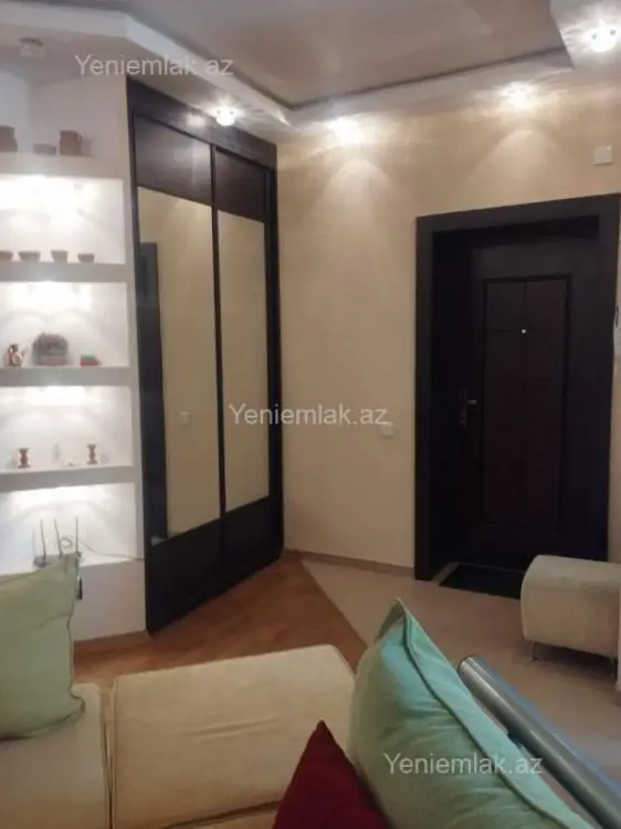 1 200 AZN - 3 otaqlı mənzil Kirayə (aylıq), Yasamal qəs., Yasamal, Bakı