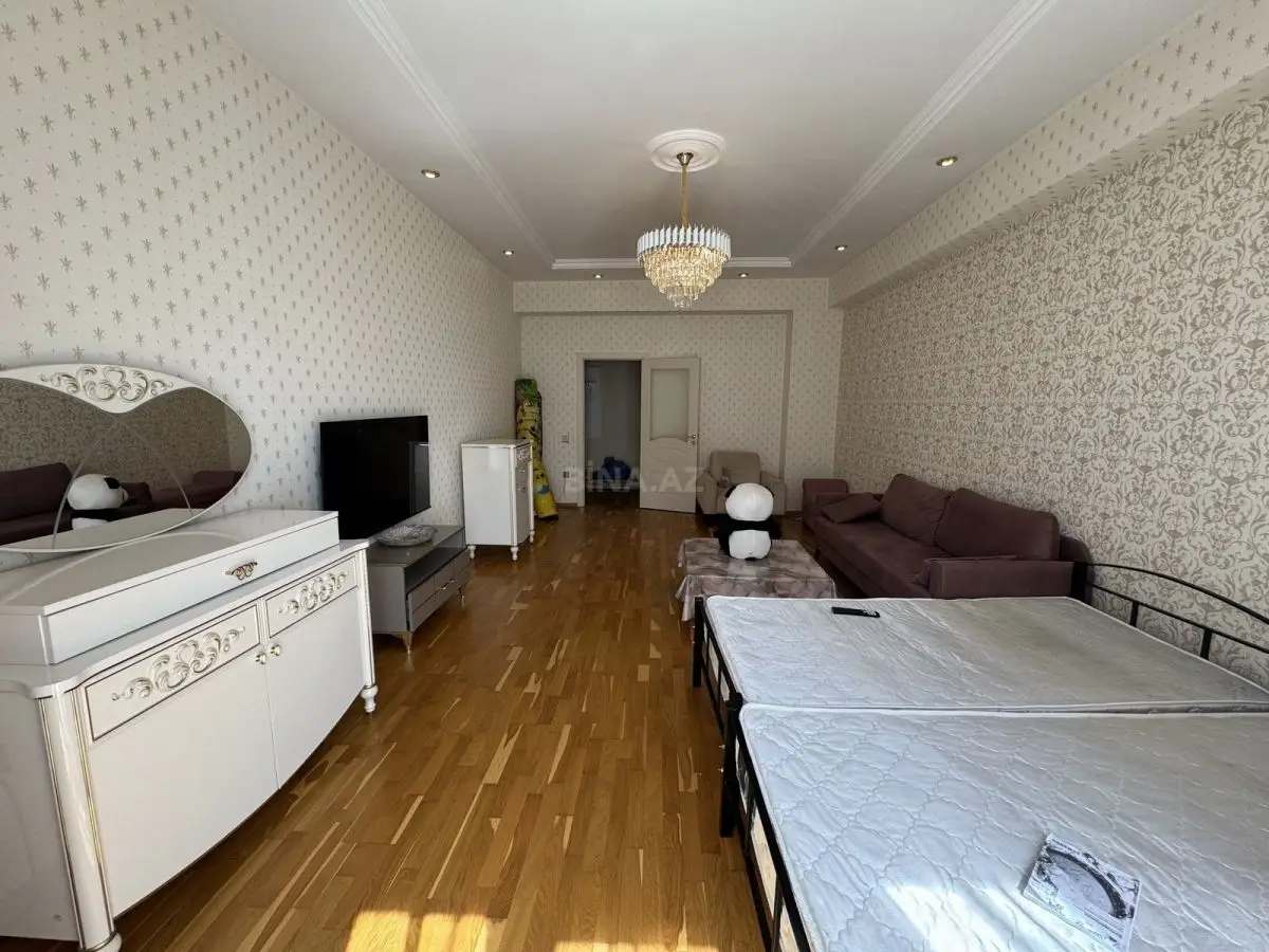 900 AZN - 3 otaqlı mənzil Kirayə (aylıq), Bayıl qəs., Salyan
