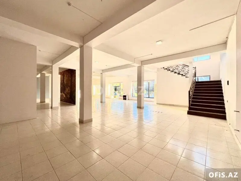2 800 AZN - 820 m² Obyekt / Ofis Satılır, Masallı