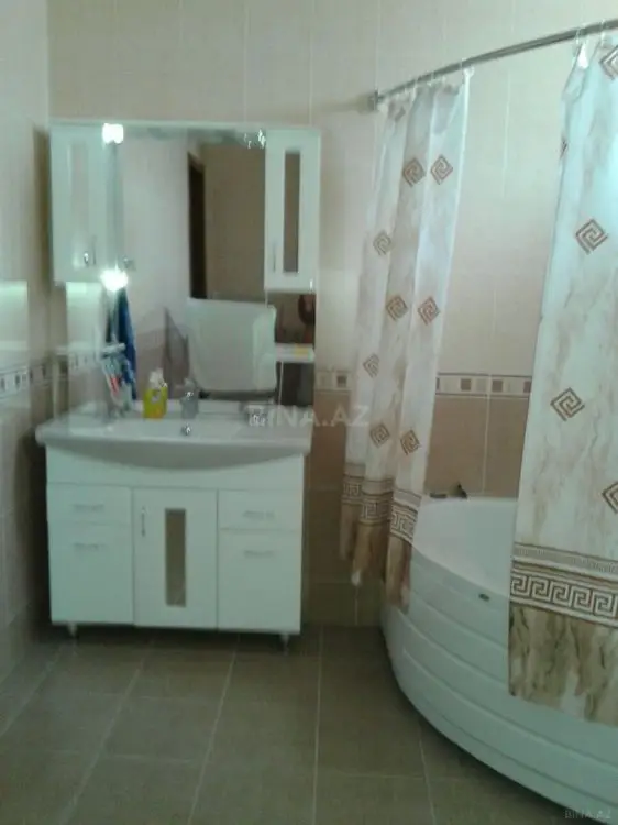 600 AZN - 6 otaqlı mənzil Kirayə (aylıq), Lənkəran