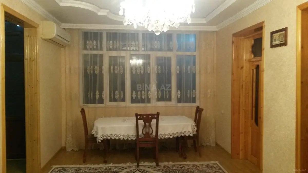 650 AZN - 4 otaqlı mənzil Kirayə (aylıq), Gəncə