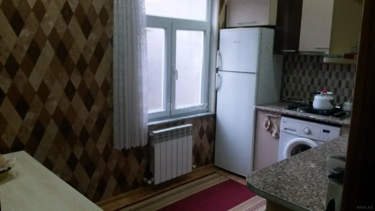 650 AZN - 4 otaqlı mənzil Kirayə (aylıq), Gəncə