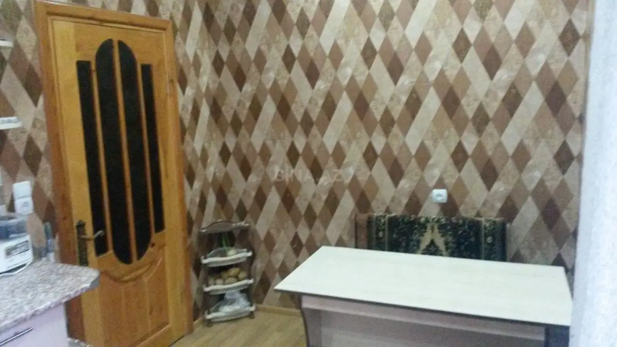 650 AZN - 4 otaqlı mənzil Kirayə (aylıq), Gəncə
