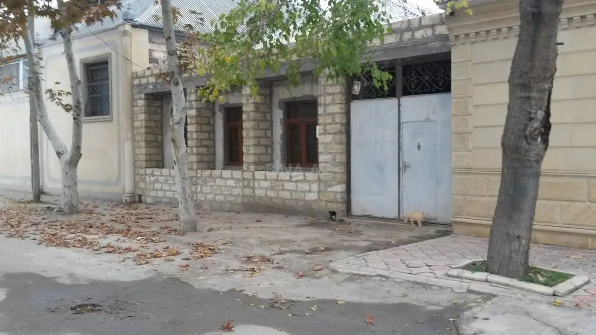 650 AZN - 4 otaqlı mənzil Kirayə (aylıq), Gəncə