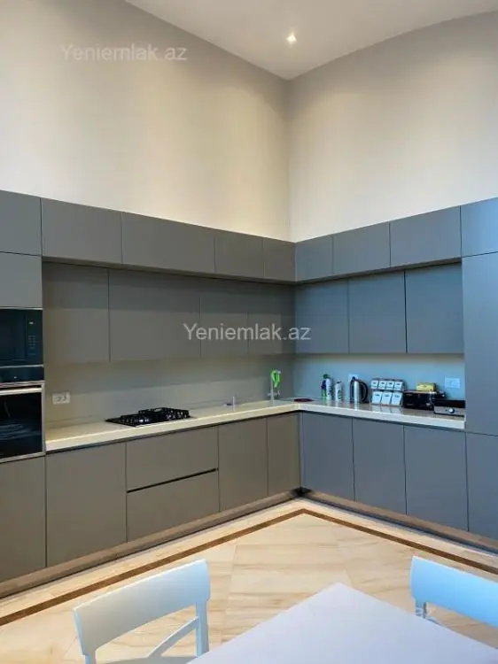 1 500 AZN - 3 otaqlı mənzil Kirayə (aylıq), Yasamal qəs., Nizami, Bakı