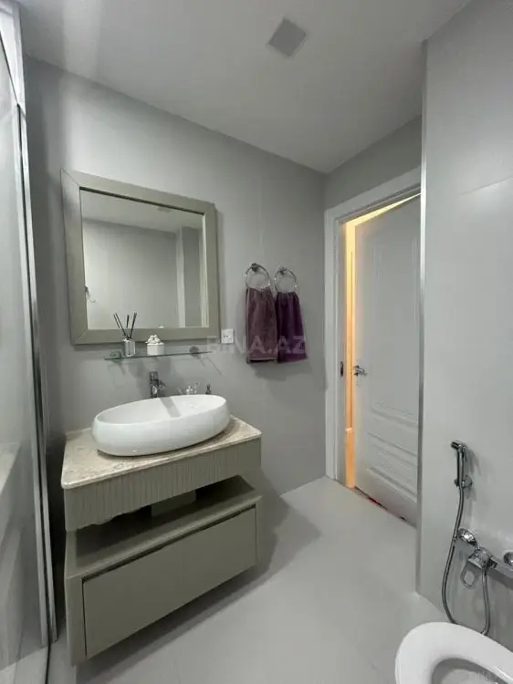 225 000 AZN - 2 otaqlı mənzil Satılır, Bayıl qəs., Abşeron