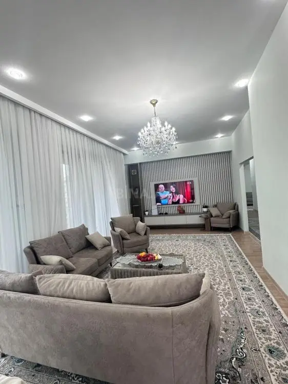 2 300 AZN - 4 otaqlı mənzil Kirayə (aylıq), Nərimanov, Bakı
