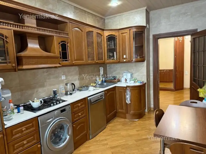 349 000 AZN - 3 otaqlı mənzil Satılır, 1-ci mikrorayon, Nəsimi, Bakı