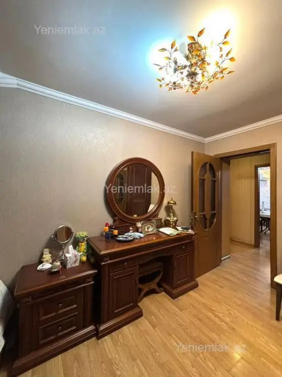180 000 AZN - 3 otaqlı mənzil Satılır, Nizami, Bakı