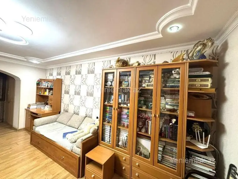 180 000 AZN - 3 otaqlı mənzil Satılır, Nizami, Bakı