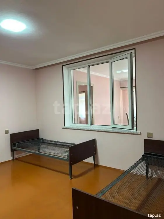 80 AZN - 4 otaqlı mənzil Kirayə (aylıq), Qazax
