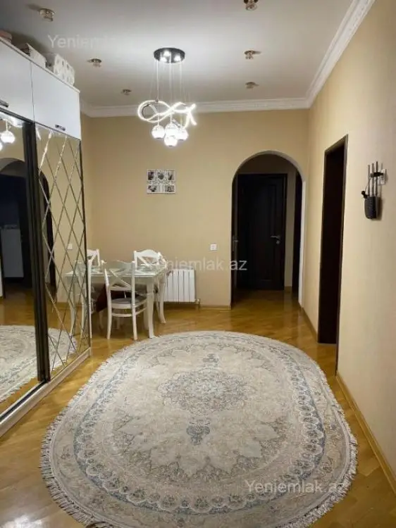 265 000 AZN - 3 otaqlı mənzil Satılır, Bakı