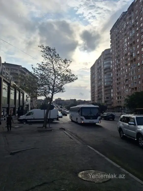 999 AZN - 3 otaqlı mənzil Kirayə (aylıq), Yeni Yasamal qəs., Yasamal, Bakı
