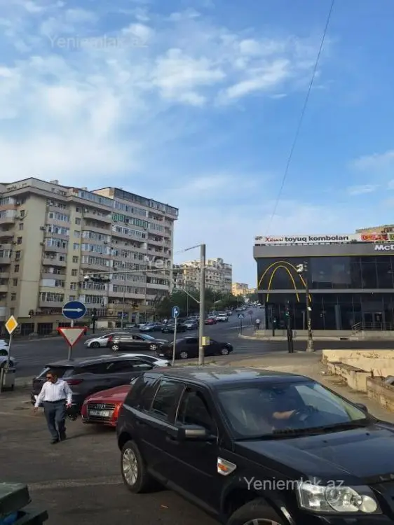 999 AZN - 3 otaqlı mənzil Kirayə (aylıq), Yeni Yasamal qəs., Yasamal, Bakı