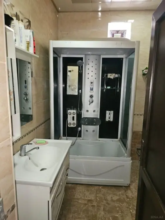 145 000 AZN - 5 otaqlı mənzil Satılır, 28 may qəs., Yevlax