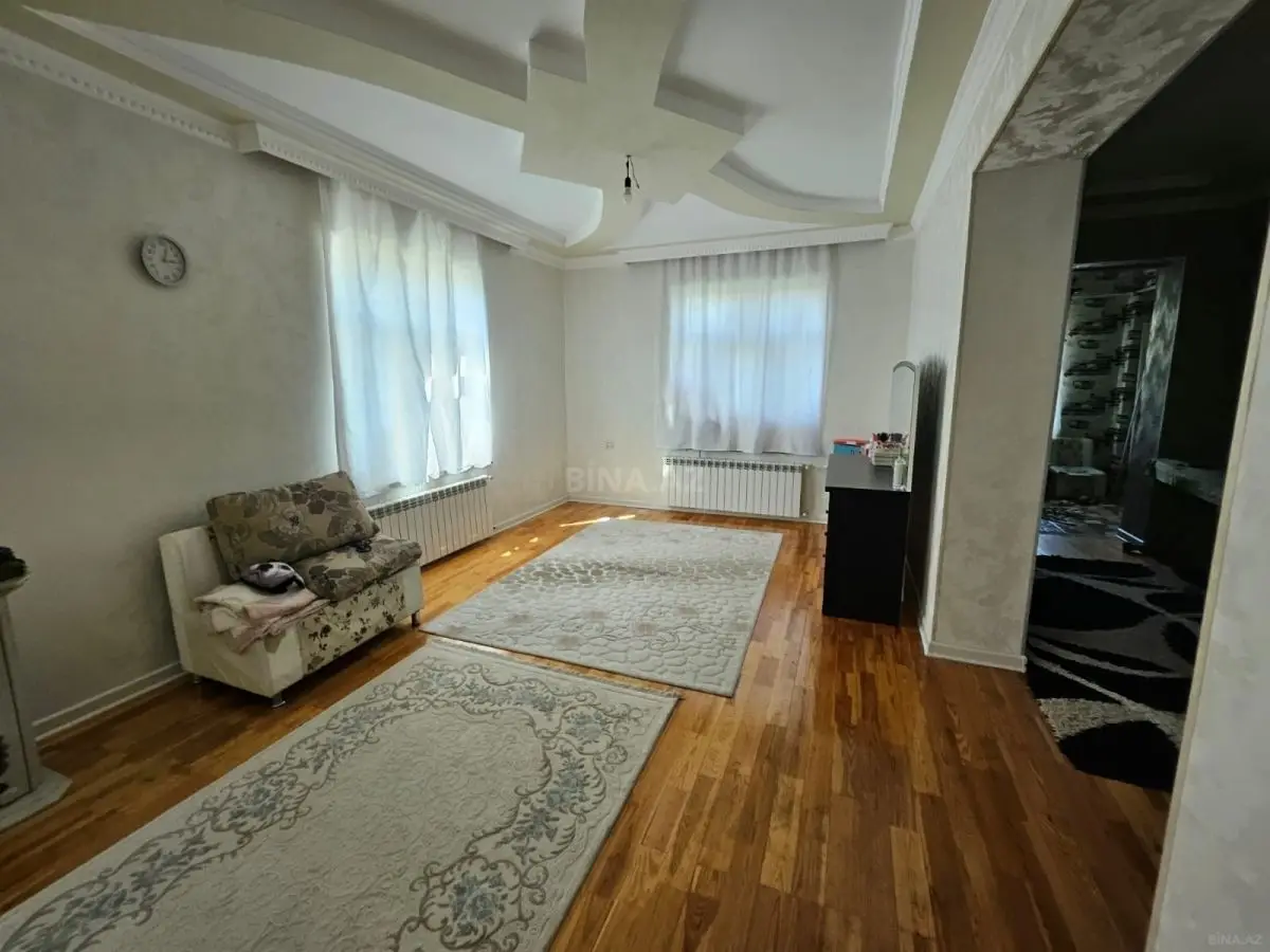 145 000 AZN - 5 otaqlı mənzil Satılır, 28 may qəs., Yevlax
