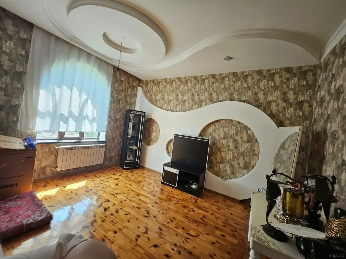 145 000 AZN - 5 otaqlı mənzil Satılır, 28 may qəs., Yevlax