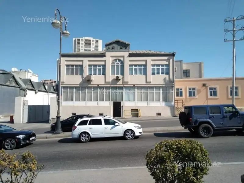 2 600 000 AZN - 650 m² Obyekt / Ofis Satılır, Səbail, Bakı