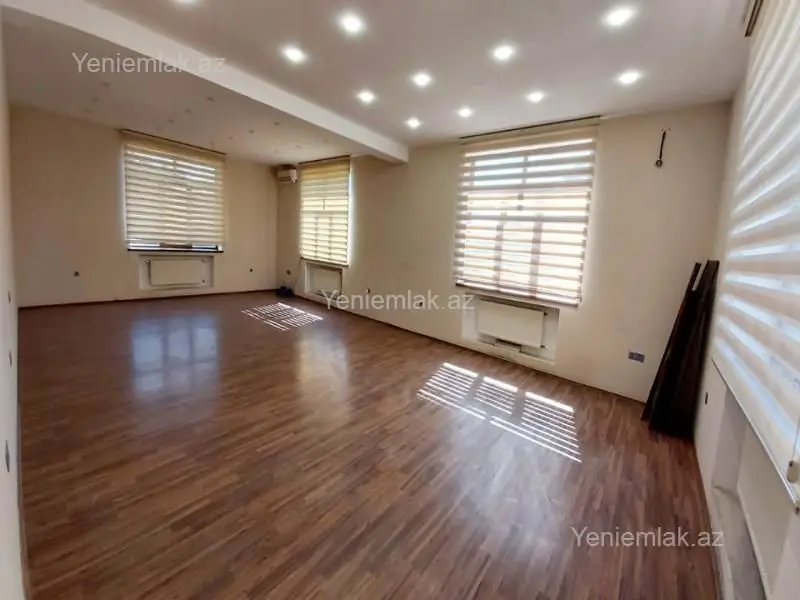 2 600 000 AZN - 650 m² Obyekt / Ofis Satılır, Səbail, Bakı