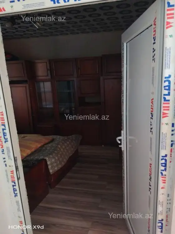 300 AZN - 3 otaqlı mənzil Kirayə (aylıq), Hacı Zeynalabdin, Sumqayıt