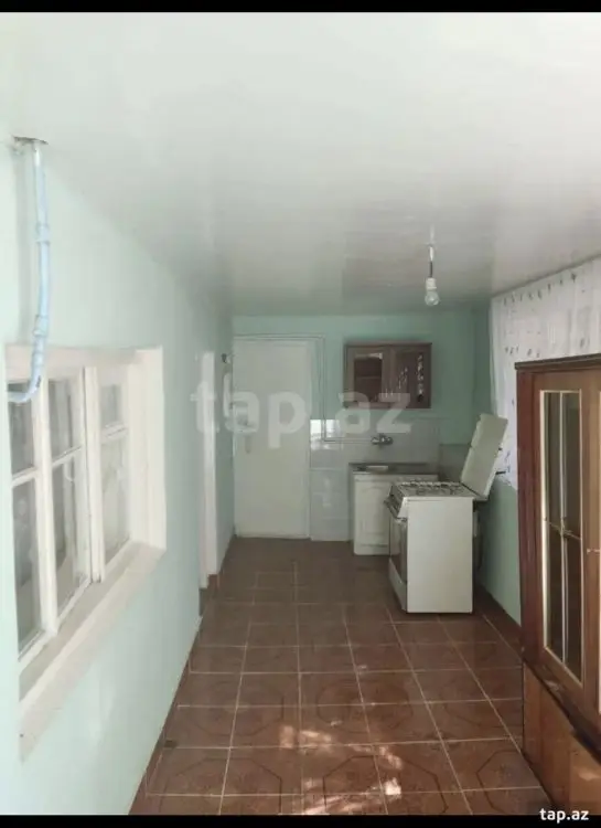 230 000 AZN - 8 otaqlı mənzil , Gədəbəy