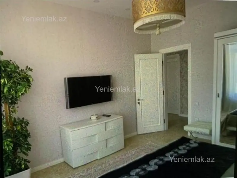 915 000 AZN - 6 otaqlı mənzil Satılır, Badamdar qəs., Səbail, Bakı