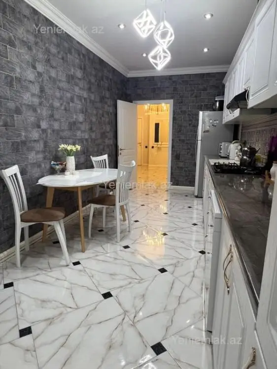 270 000 AZN - 3 otaqlı mənzil Satılır, Yasamal qəs., Yasamal, Bakı