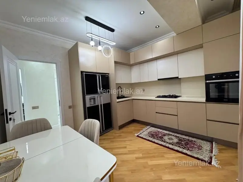 295 000 AZN - 3 otaqlı mənzil Satılır, Səbail, Bakı