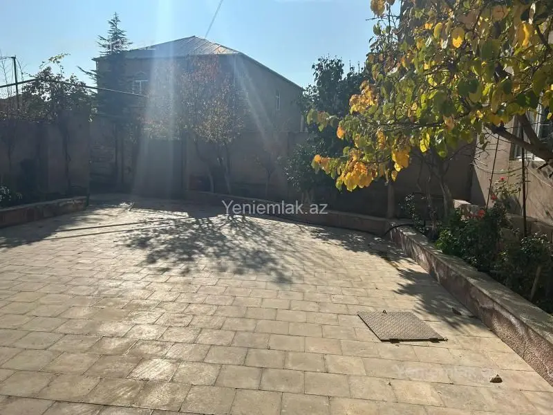 240 000 AZN - 4 otaqlı mənzil Satılır, Badamdar qəs., Səbail, Bakı