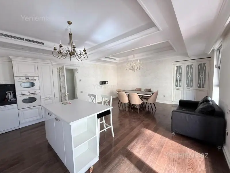 5 500 AZN - 3 otaqlı mənzil Kirayə (aylıq), Səbail, Bakı