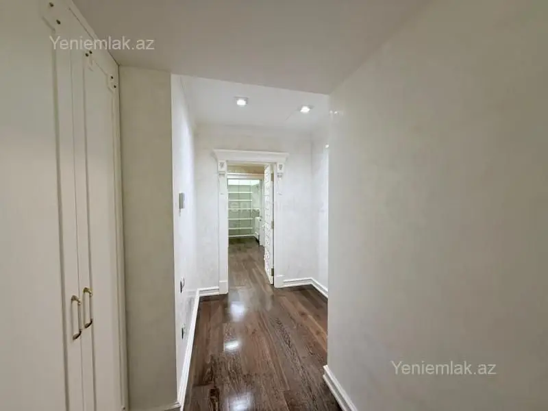5 500 AZN - 3 otaqlı mənzil Kirayə (aylıq), Səbail, Bakı
