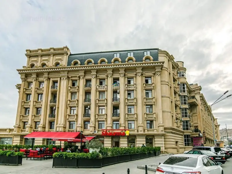 275 000 AZN - 5 otaqlı mənzil Satılır, Bayıl qəs., Səbail, Bakı