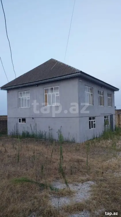 130 000 AZN - 6 otaqlı mənzil , Astara