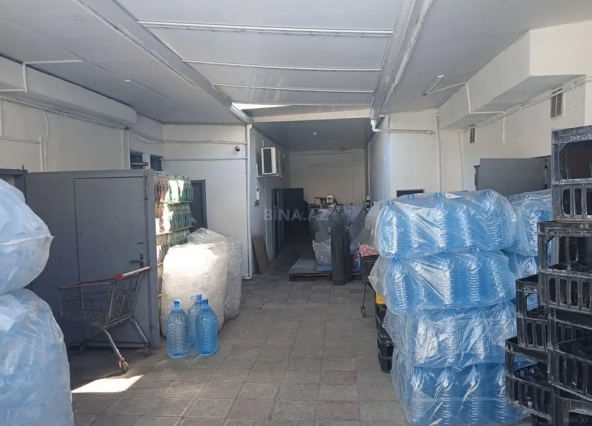 920 000 AZN - 300 m² Obyekt / Ofis Satılır, Laçın