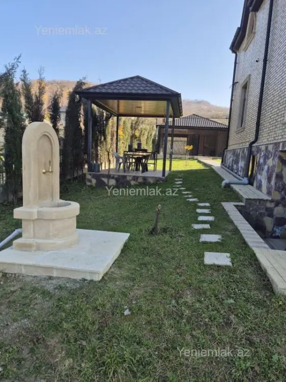 300 000 AZN - 5 otaqlı mənzil Satılır, Quba