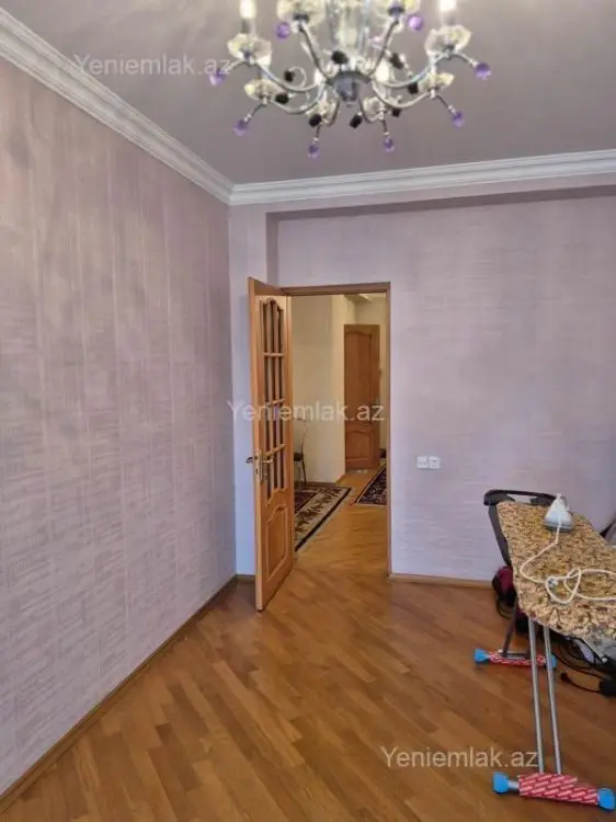 440 000 AZN - 4 otaqlı mənzil Satılır, 8-ci mikrorayon, Binəqədi, Bakı