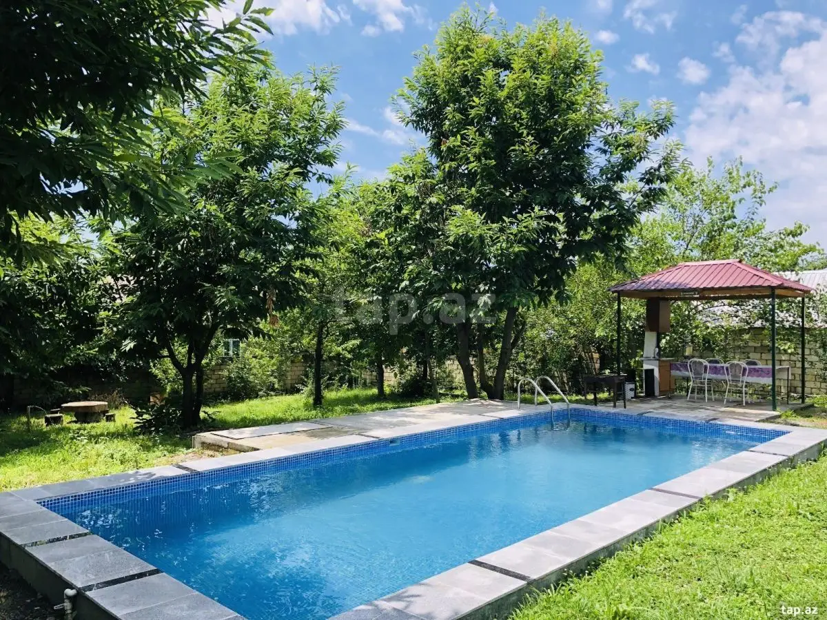 500 AZN - 3 otaqlı mənzil Kirayə (aylıq), Qəbələ