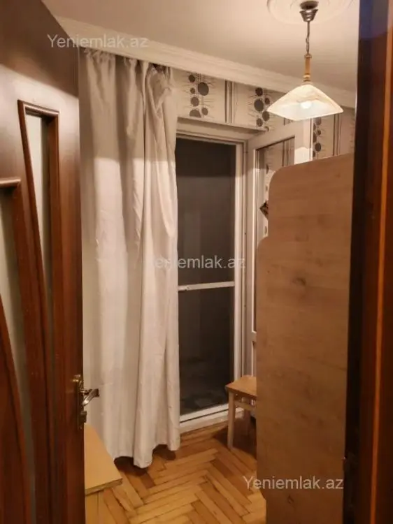 600 AZN - 3 otaqlı mənzil Kirayə (aylıq), Yasamal qəs., Yasamal, Bakı