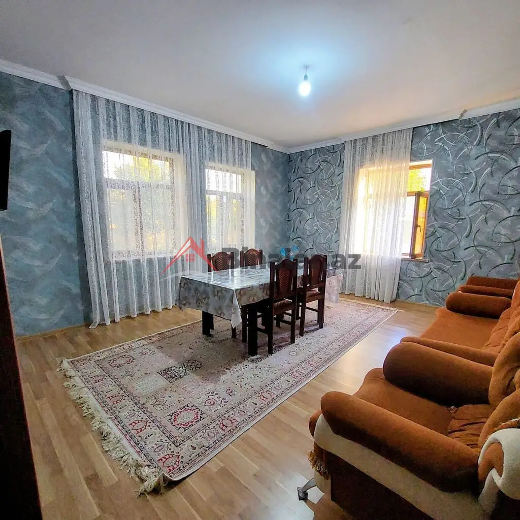 500 AZN - 3 otaqlı mənzil Kirayə (aylıq), Qəbələ