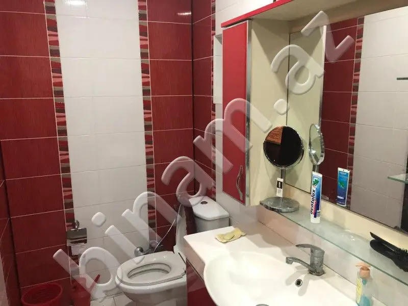 300 000 AZN - 6 otaqlı mənzil Satılır, Xaçmaz