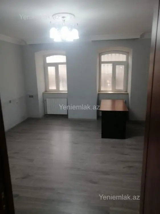 740 000 AZN - 185 m² Obyekt / Ofis Satılır, Nizami, Bakı