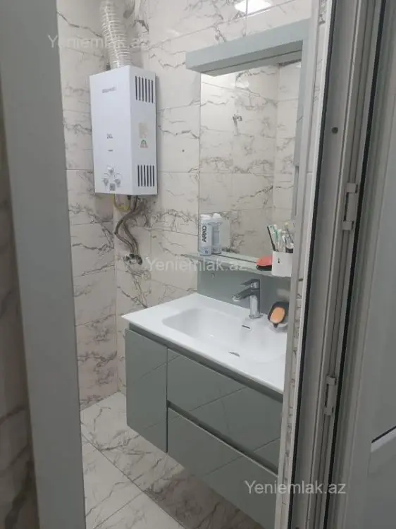 180 000 AZN - 4 otaqlı mənzil Satılır, 6-cı mikrorayon, Sumqayıt