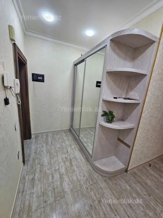 345 000 AZN - 3 otaqlı mənzil Satılır, Yasamal qəs., Nizami, Bakı